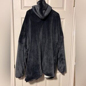 Women's Gray Hooded Jacket Snuggie